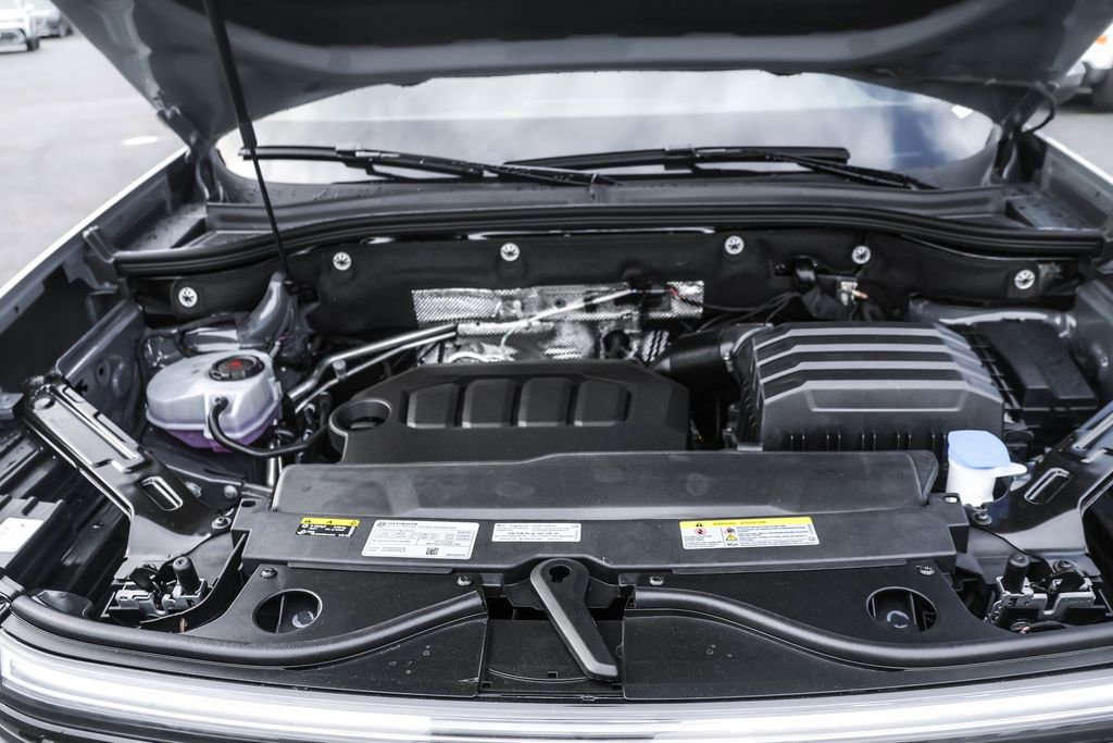 New 2026 Volkswagen Atlas Cross Sport SE image 45