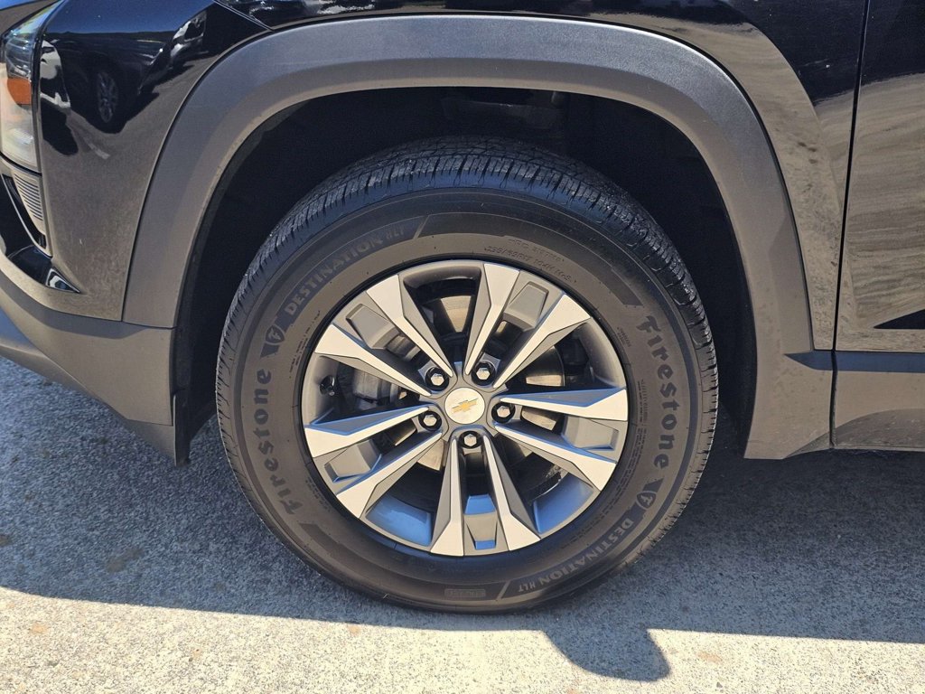 Used 2026 Chevrolet Equinox LT FWD image 12