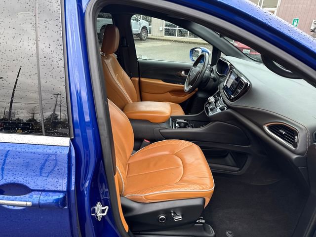 Used 2021 Chrysler Pacifica Pinnacle image 10