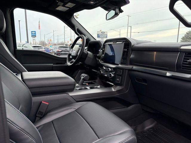 Used 2025 Ford F150 Lariat w/ Equipment Group 501A Mid image 15