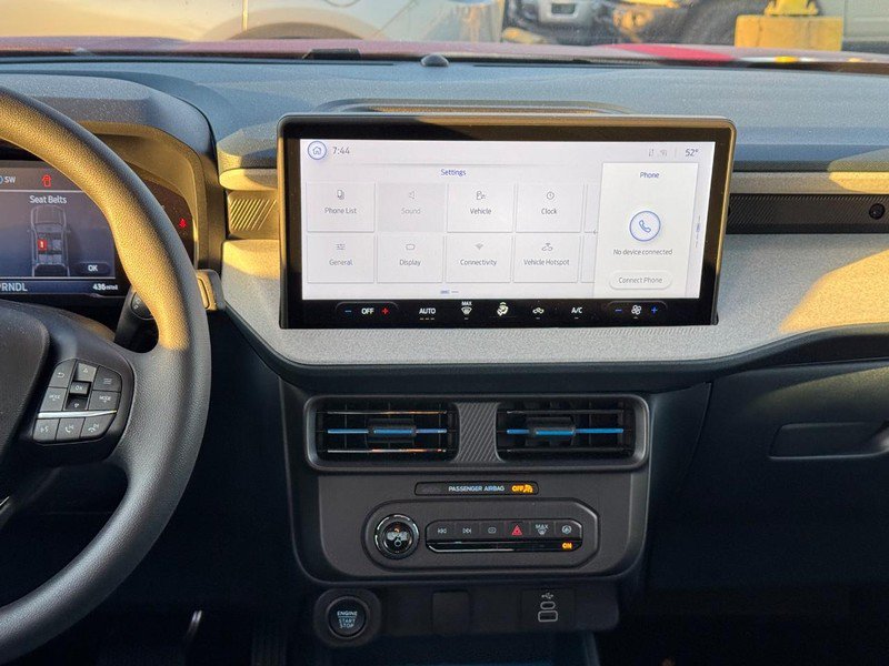 New 2025 Ford Maverick XLT FWD image 15