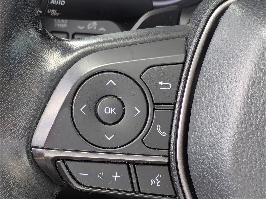 Used 2022 Toyota Camry SE w/ Audio Upgrade Package FWD image 20