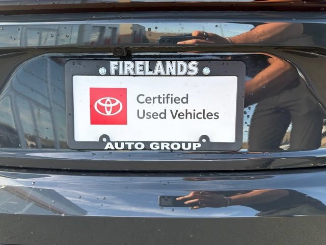 Used 2026 Toyota Corolla XSE FWD image 11