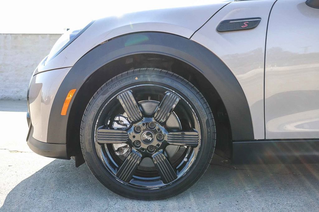 Used 2023 MINI Cooper S image 14