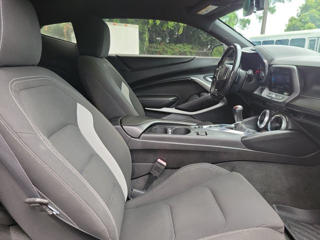 Certified 2019 Chevrolet Camaro SS RWD image 11
