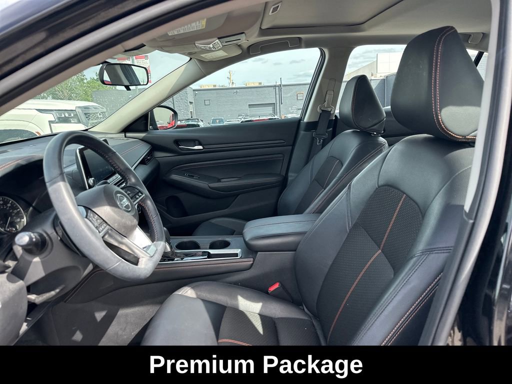 Used 2020 Nissan Altima 2.5 SR w/ Premium Package FWD image 11