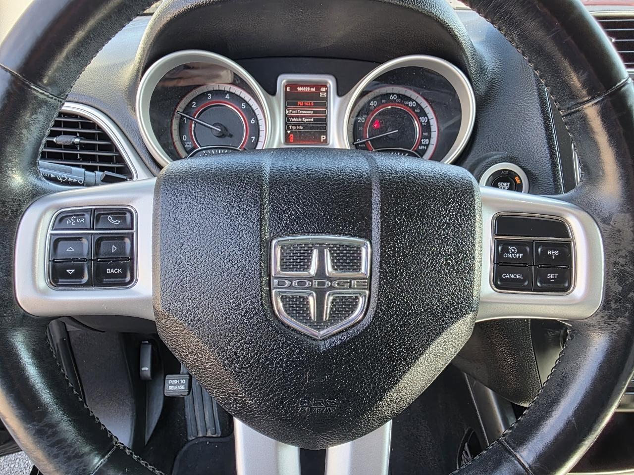 Used 2015 Dodge Journey SXT w/ Flexible Seating Group image 14