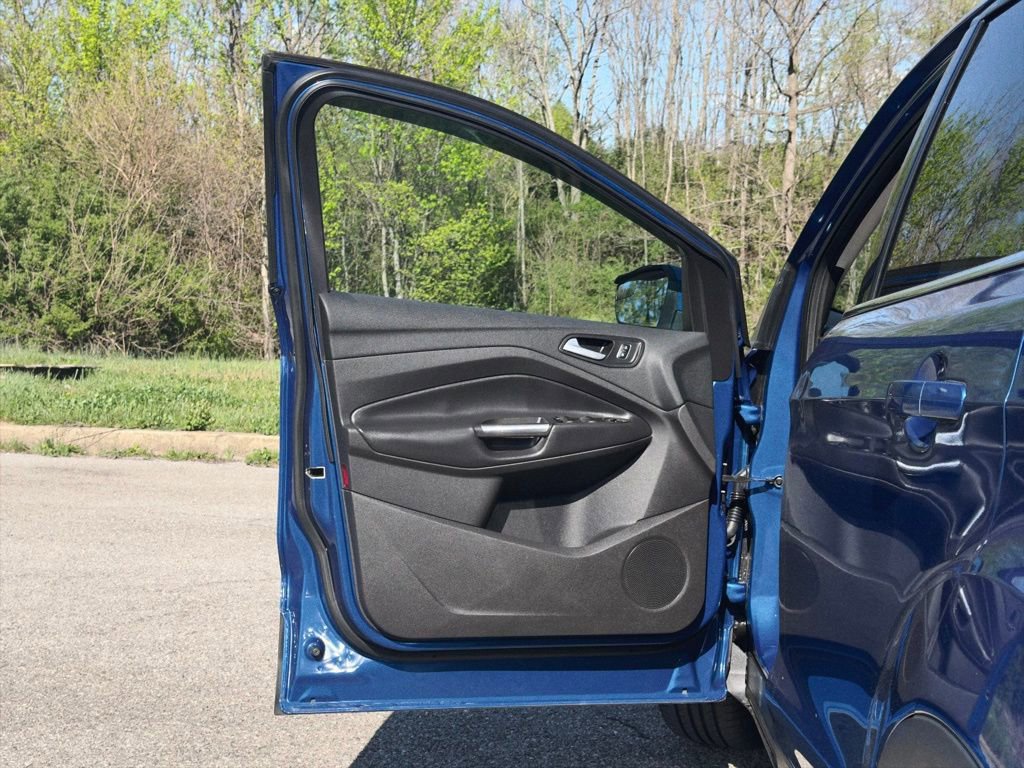 Used 2018 Ford Escape SE AWD/4WD image 15
