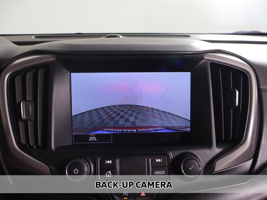 Used 2023 GMC Terrain AT4 AWD/4WD image 5