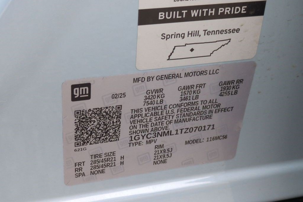 Certified 2026 Cadillac Vistiq Premium Luxury AWD/4WD image 24