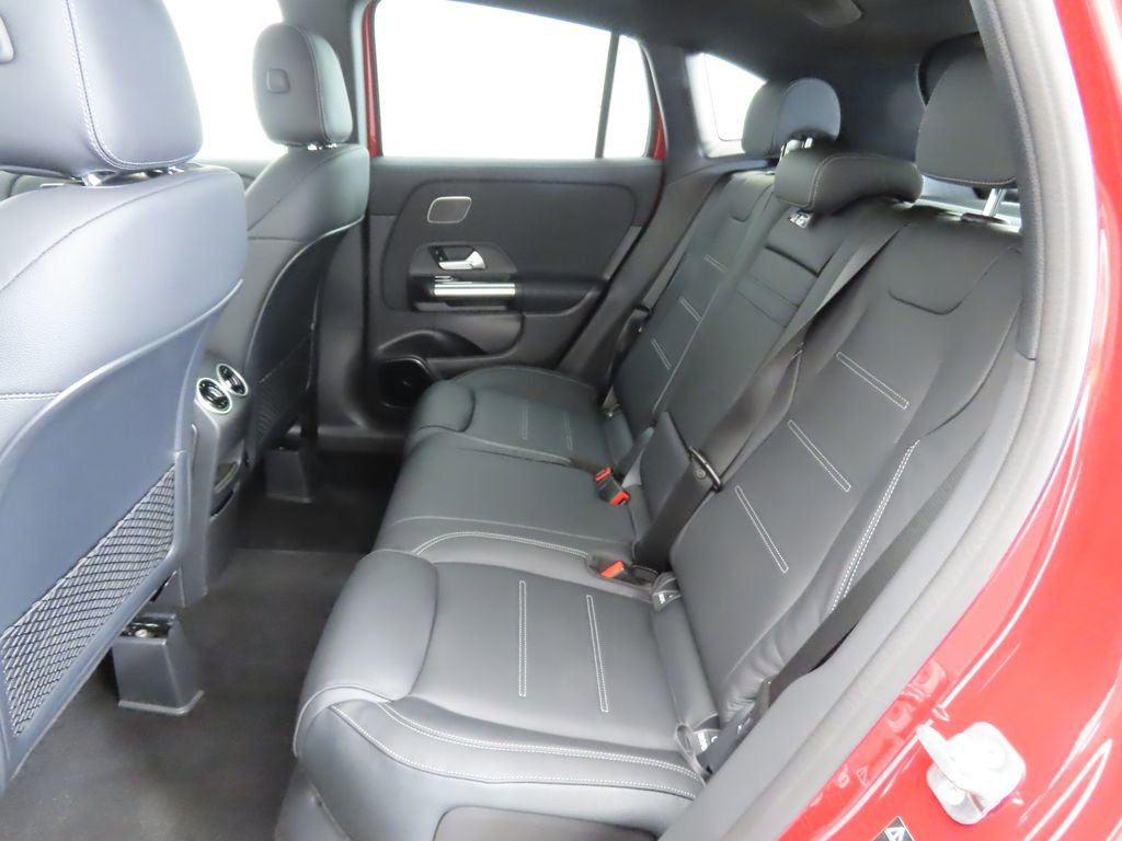 Certified 2026 Mercedes-Benz GLA 250 image 21