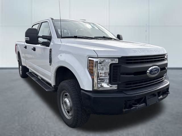 Used 2019 Ford F250 XL w/ Power Equipment Group image 5
