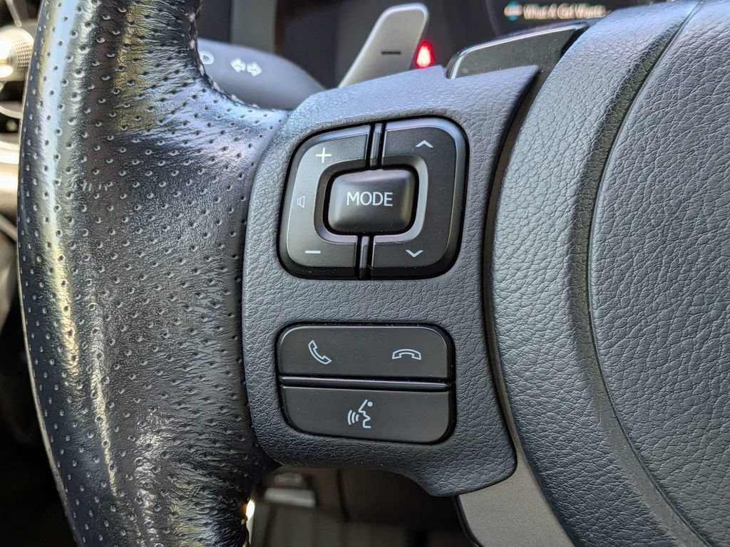 Used 2021 Lexus IS 350 F Sport w/ Dynamic Handling Package RWD image 27