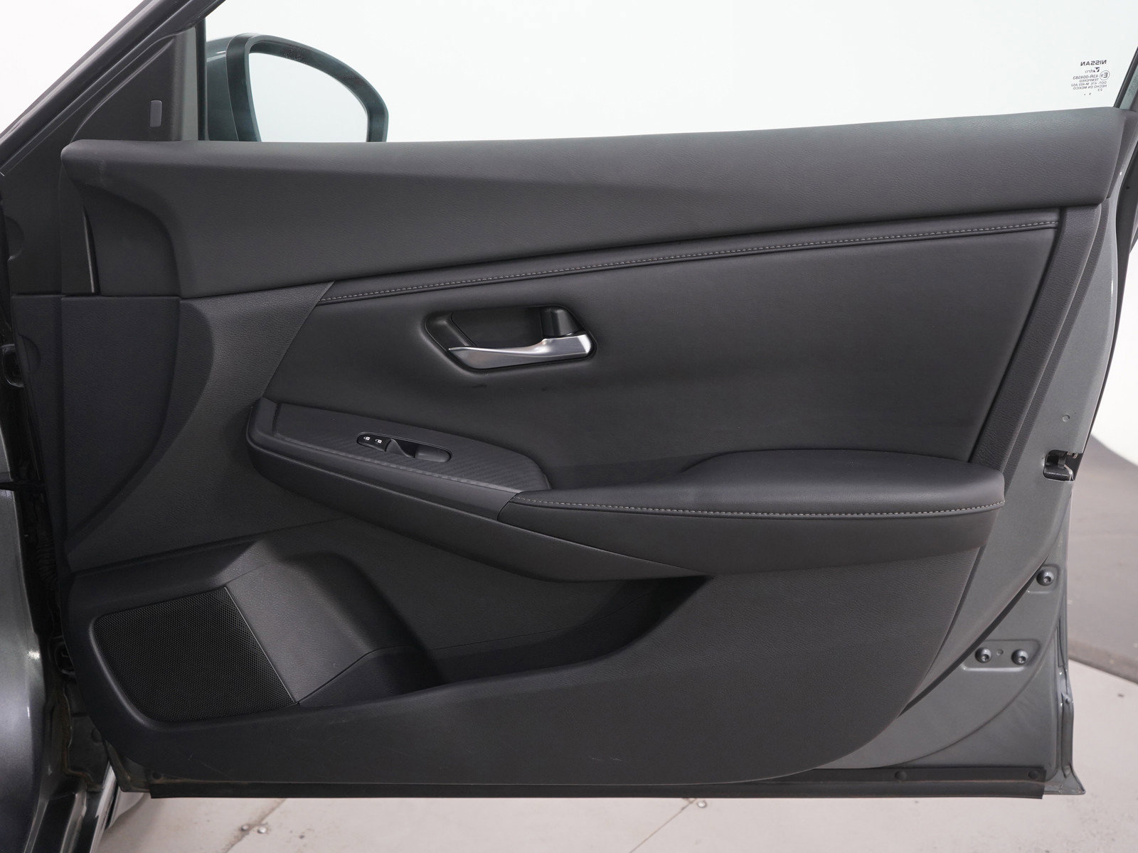 Used 2020 Nissan Sentra SV w/ Trunk Package image 9