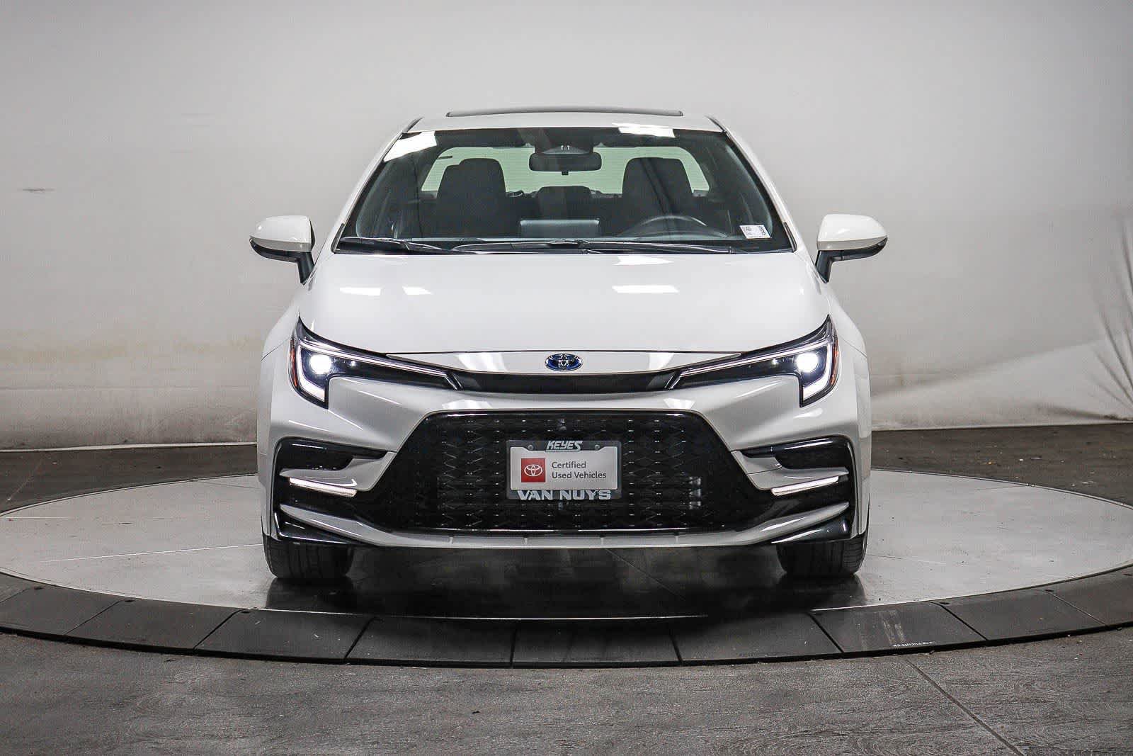 Certified 2024 Toyota Corolla SE w/ SE Package FWD image 7