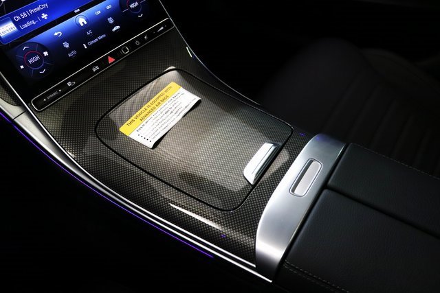 Used 2025 Mercedes-Benz C 300 4MATIC Sedan image 27