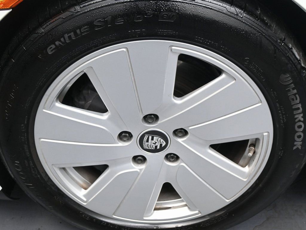 Used 2022 Porsche Taycan image 38