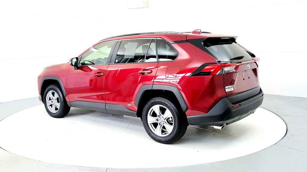 Certified 2024 Toyota RAV4 XLE w/ Convenience Package AWD/4WD image 4