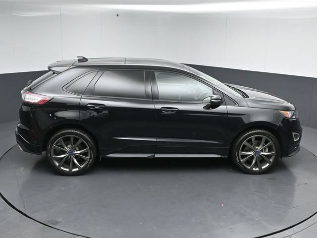 Used 2018 Ford Edge Sport w/ Equipment Group 401A AWD/4WD image 48