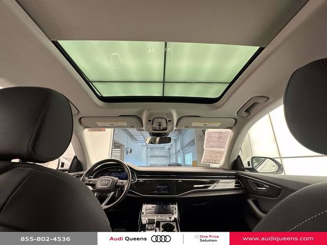Used 2023 Audi Q8 Premium Plus w/ Premium Plus Package AWD/4WD image 16