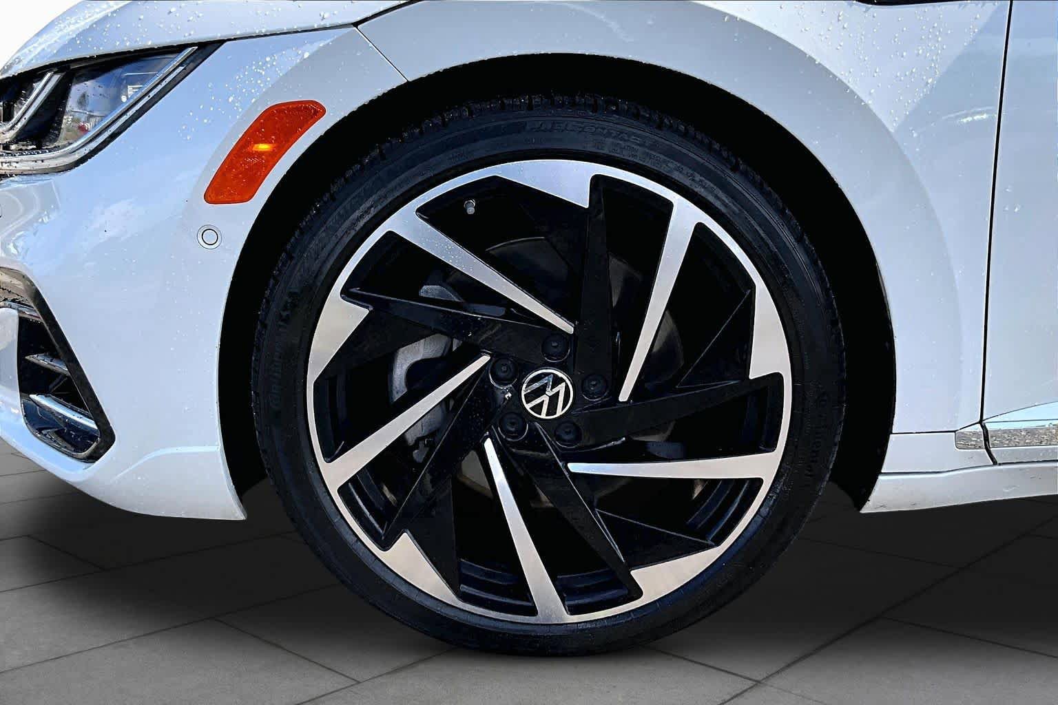 Used 2023 Volkswagen Arteon SEL Premium AWD/4WD image 11