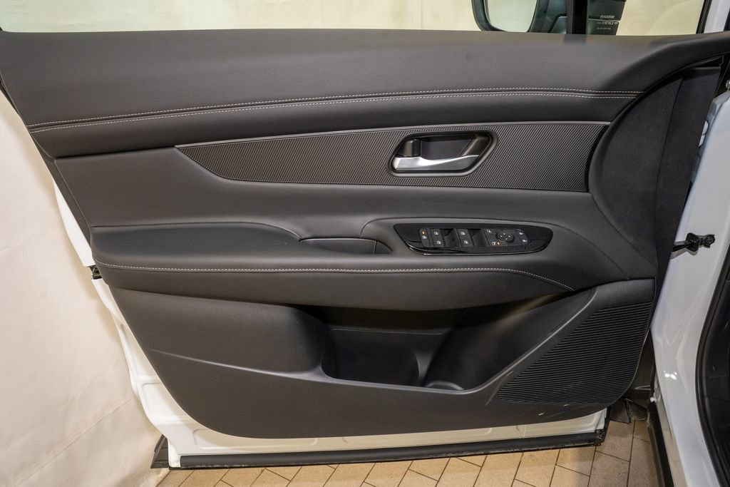 New 2026 Nissan Murano SV image 13