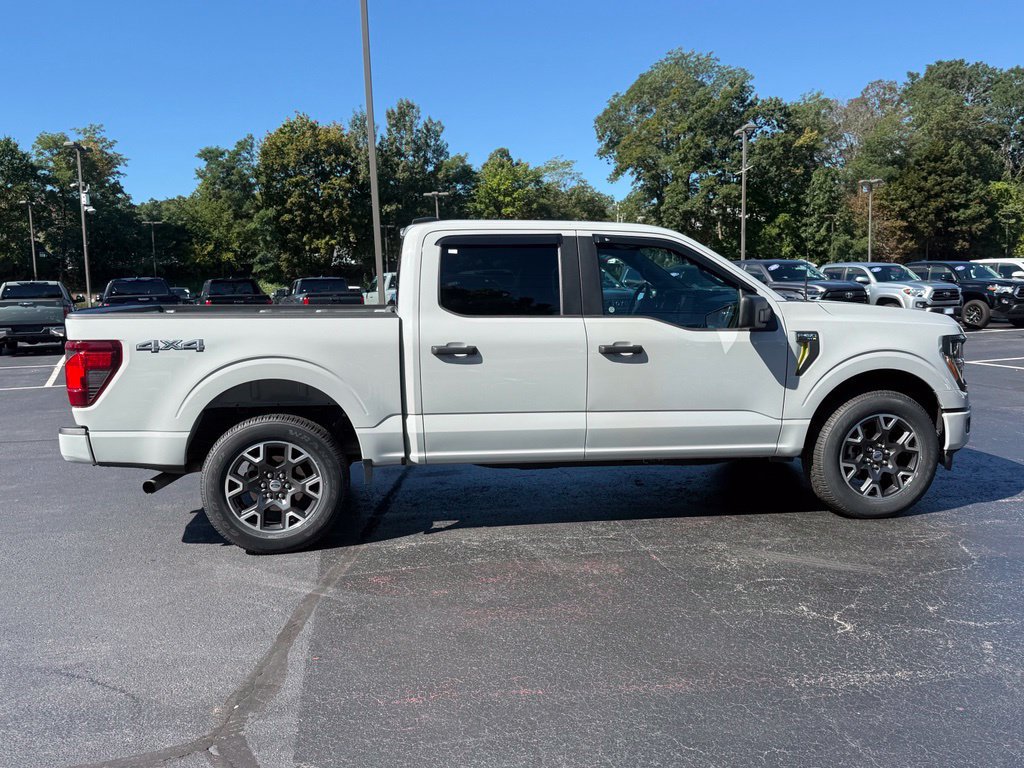Used 2024 Ford F150 STX AWD/4WD image 9