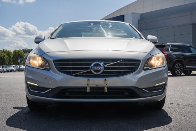 Used 2016 Volvo S60 T5 Premier FWD image 2
