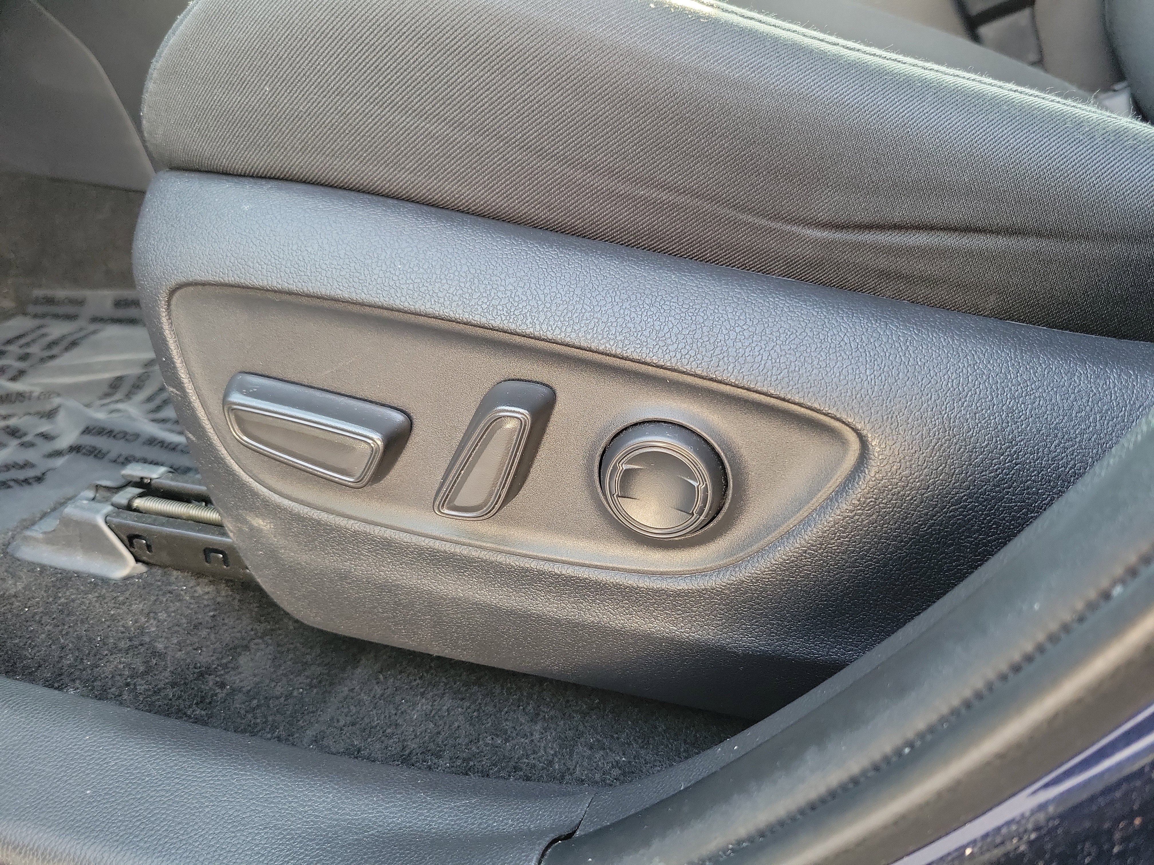 Certified 2025 Toyota RAV4 XLE AWD/4WD image 20