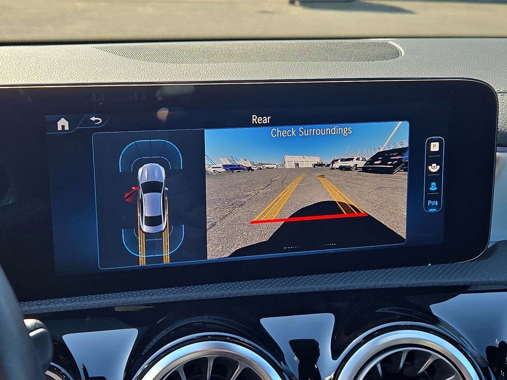 Used 2025 Mercedes-Benz CLA 250 4MATIC image 18