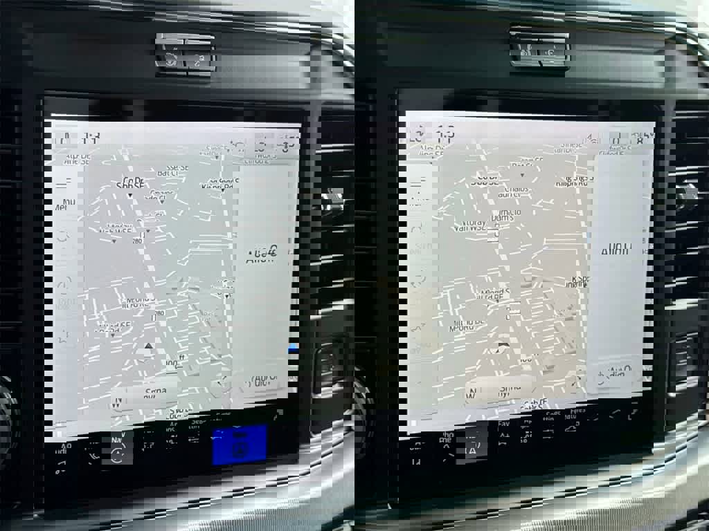 New 2025 Ford F250 Platinum w/ Platinum Plus Package image 29