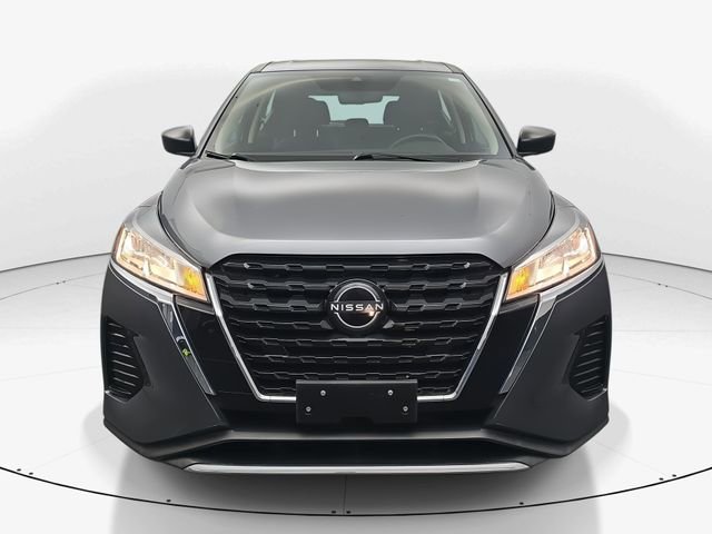 Used 2023 Nissan Kicks S w/ Interior Electronics Package FWD image 5