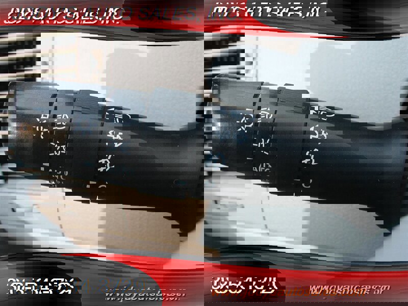 Used 2011 Toyota Avalon Limited image 8