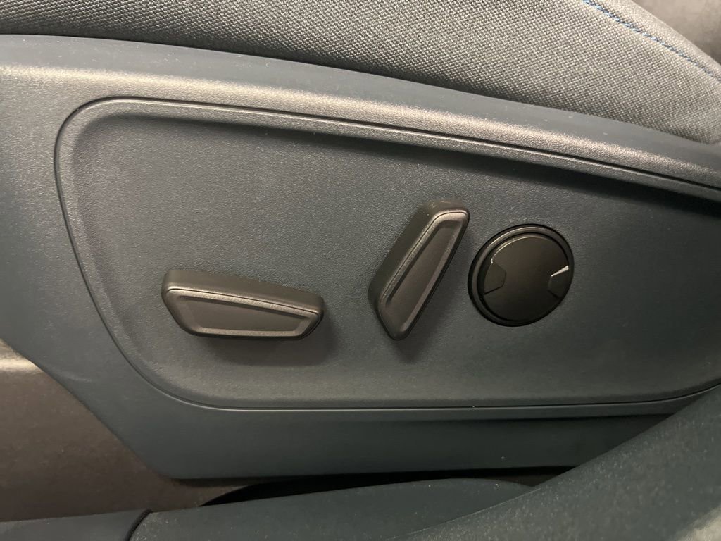 New 2026 Ford Maverick XLT w/ Equipment Group 301A image 26