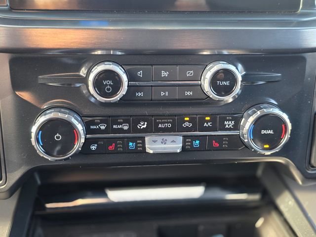 Used 2024 Ford F250 Lariat AWD/4WD image 27