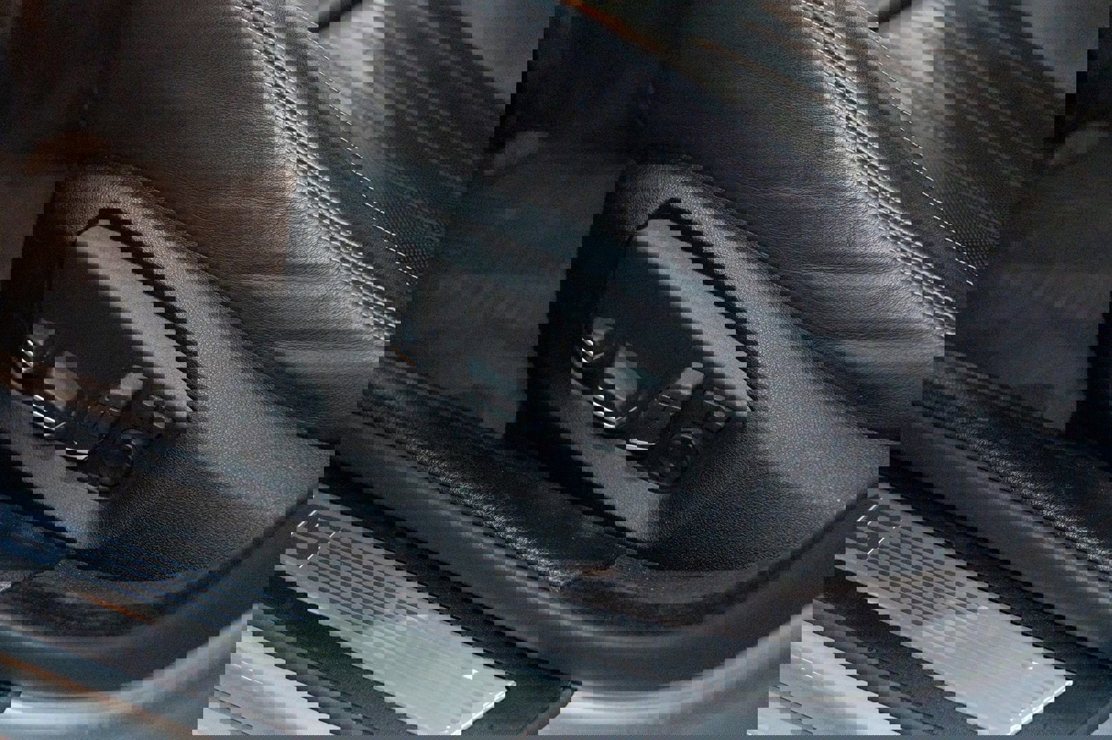 Used 2016 BMW M5 image 23