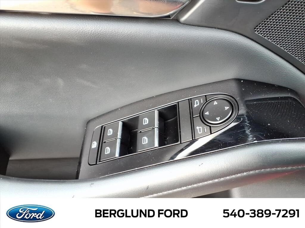 Used 2025 MAZDA MAZDA3 s FWD image 19