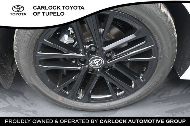 New 2026 Toyota Camry Hybrid FWD image 42
