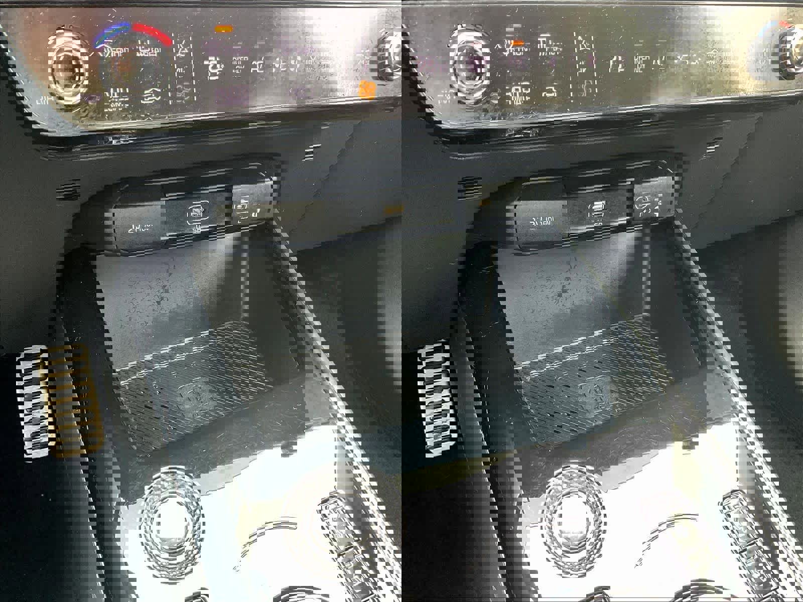 Used 2023 Kia Niro Wave w/ Wave Preserve Package FWD image 27