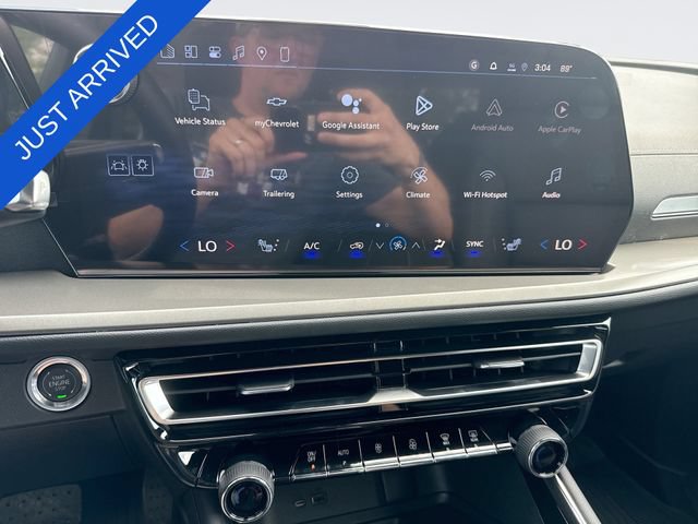 New 2026 Chevrolet Traverse LT w/ Driver Confidence Package FWD image 16