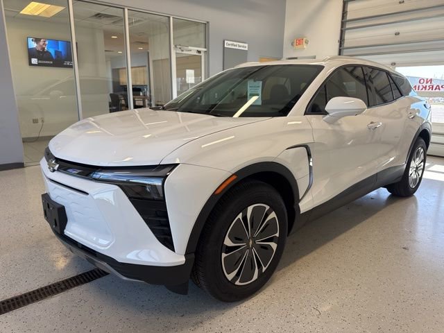 New 2025 Chevrolet Blazer EV LT AWD/4WD image 9