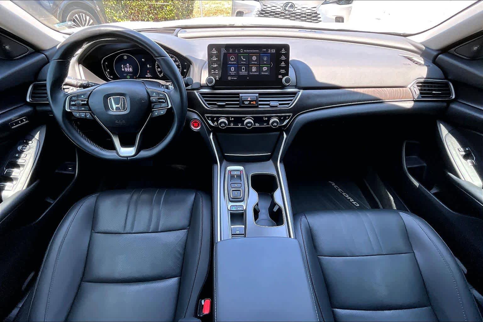 Used 2021 Honda Accord Touring image 16
