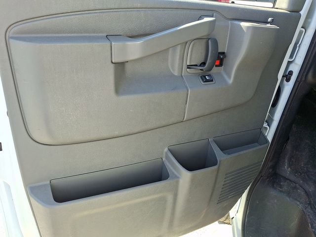 Used 2024 GMC Savana 2500 w/ Driver Convenience Package image 19