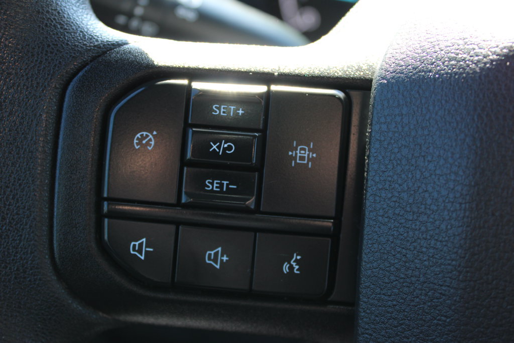 Used 2023 Ford F150 XL w/ FX4 Off-Road Package AWD/4WD image 32