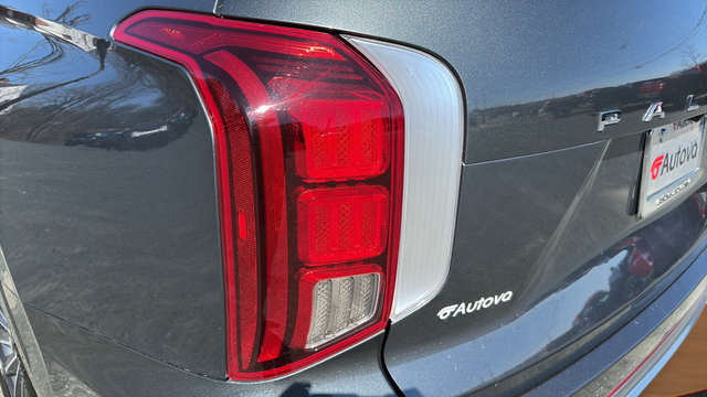 Used 2023 Hyundai Palisade Calligraphy w/ Cargo Package AWD/4WD image 10