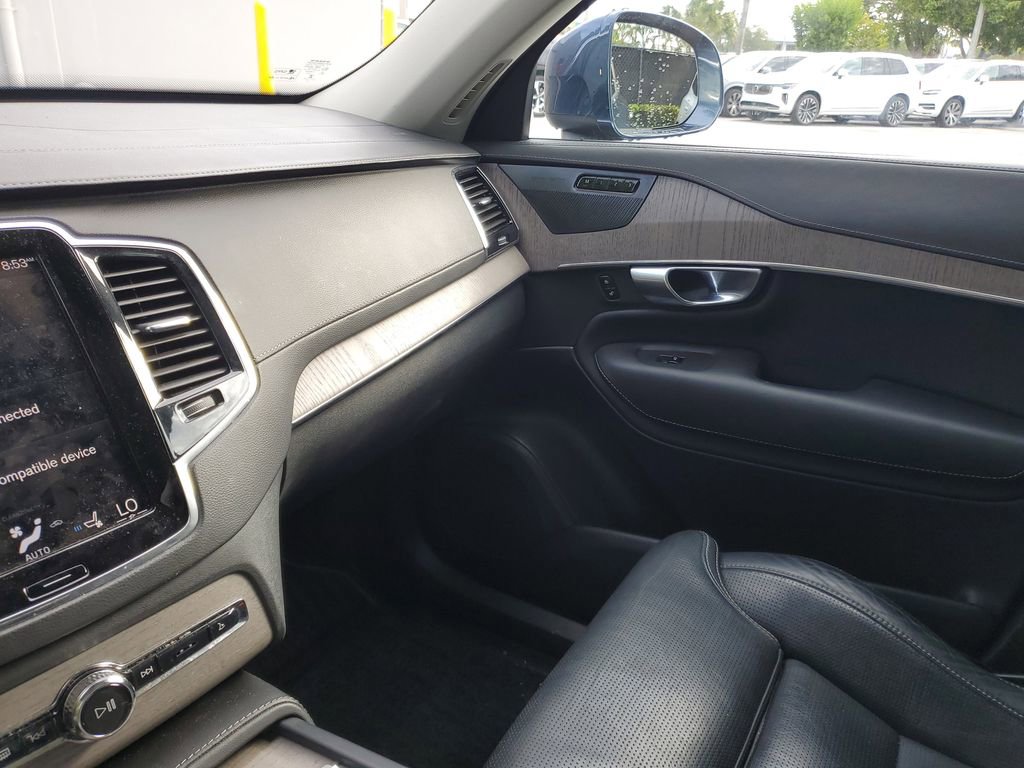 Certified 2022 Volvo XC90 T8 Inscription w/ Advanced Package image 22