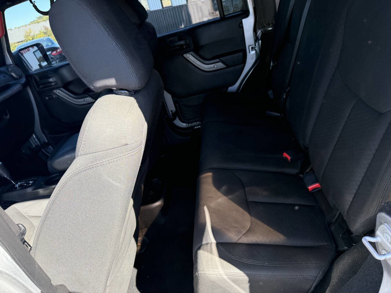 Used 2015 Jeep Wrangler Unlimited Sport w/ Quick Order Package 24S image 20