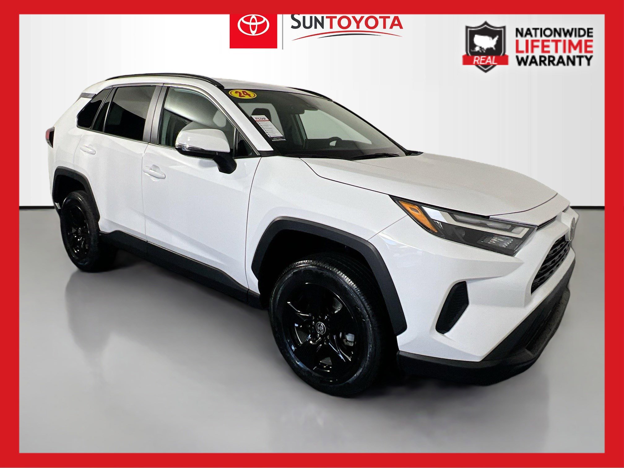 Used 2024 Toyota RAV4 XLE image 1