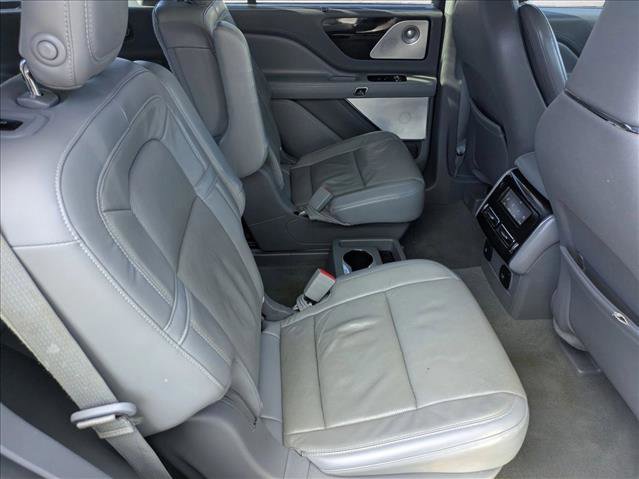 Used 2020 Lincoln Aviator Reserve w/ Equipment Group 202A image 23