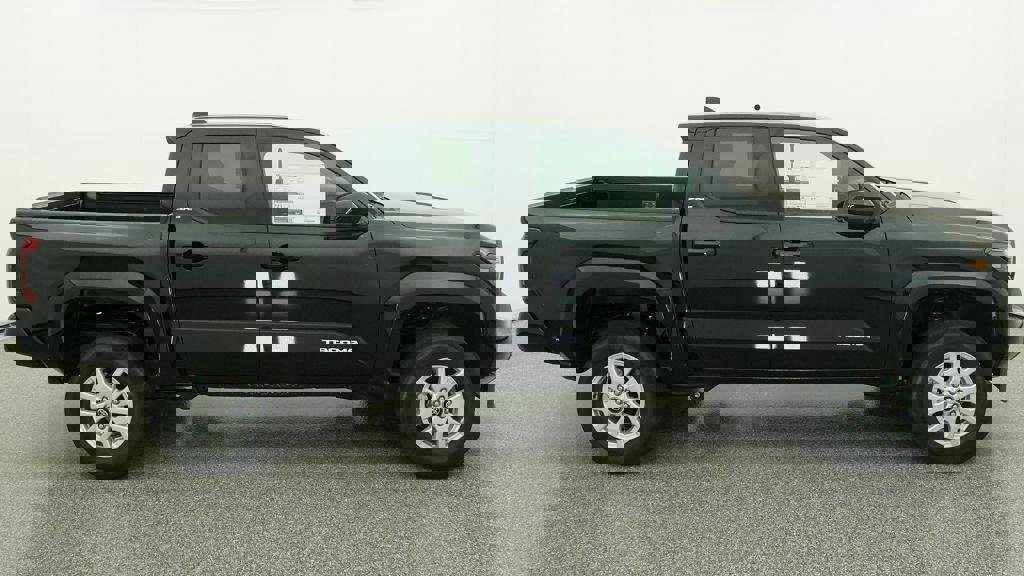 New 2026 Toyota Tacoma SR5 image 14